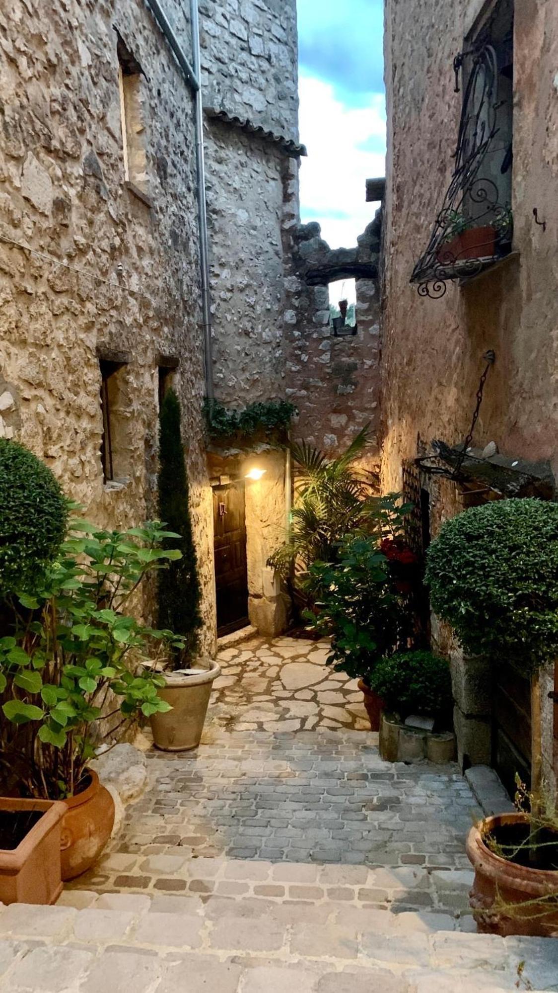 Guest App'Art Apartamento Tourrettes-sur-Loup Exterior foto